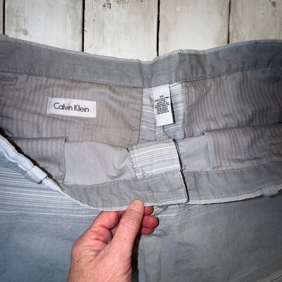 Calvin Klein Men's Light Gray Striped Shorts - Picture 3 of 8